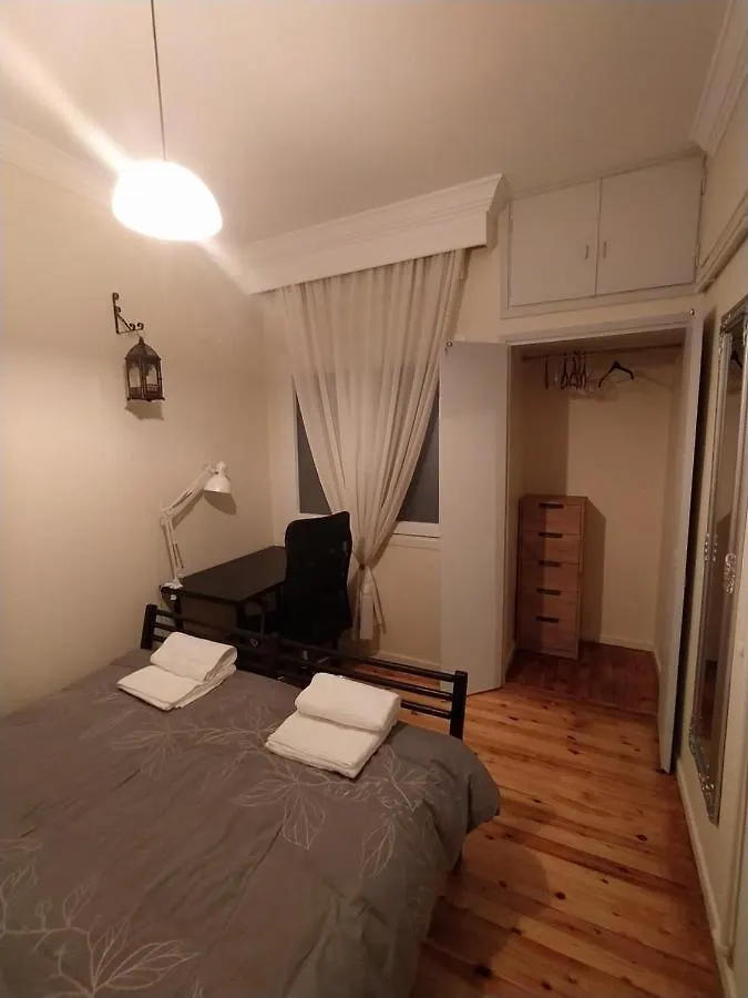 Apartment Cozy Three Bdrms Central Apt At Five Filippou Str Thessaloniki
