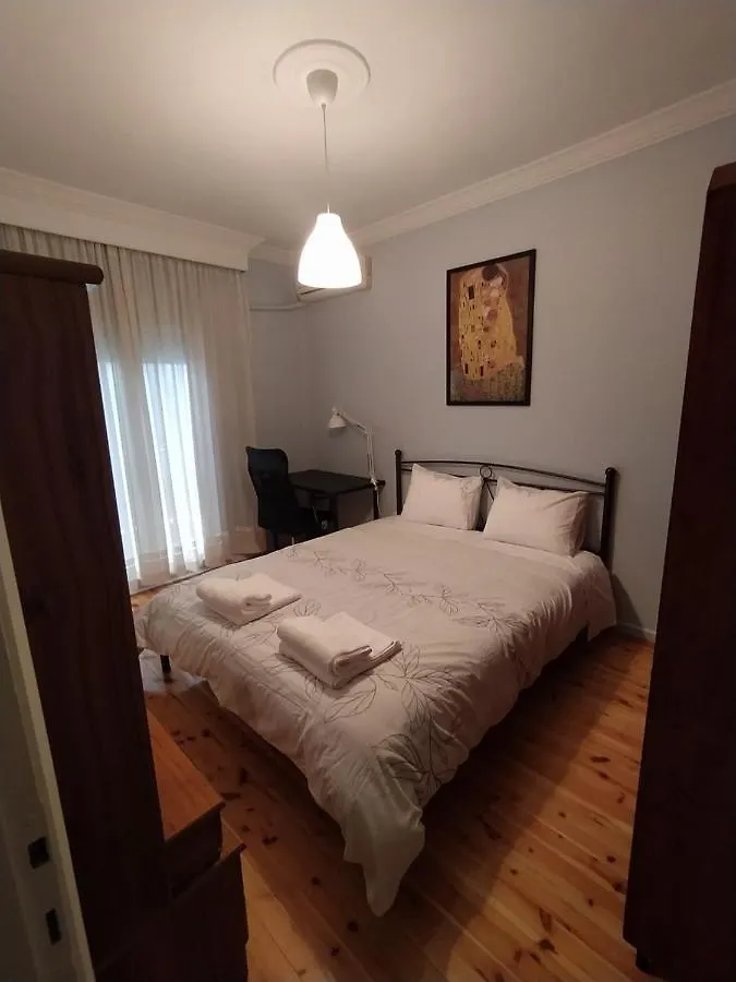 Cozy Three Bdrms Central Apt At Five Filippou Str Thessaloniki 0*,