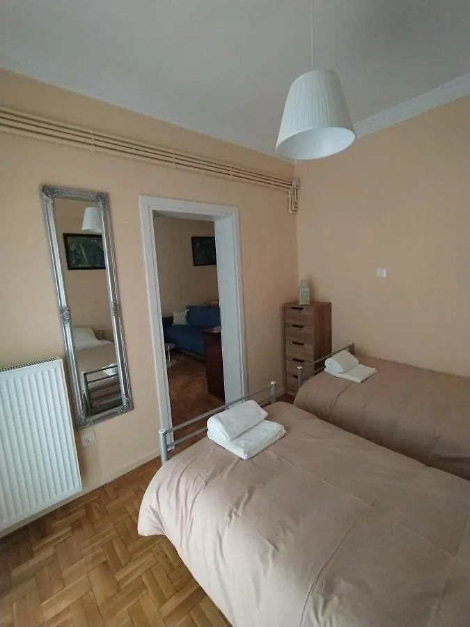 Cozy Three Bdrms Central Apt At Five Filippou Str Thessaloniki Apartment