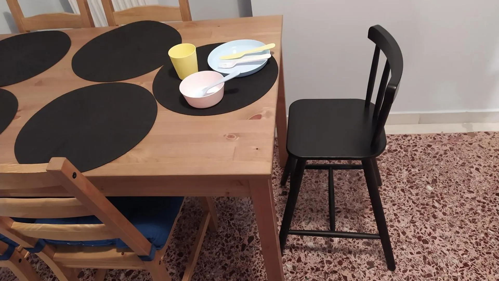 Apartment Cozy Three Bdrms Central Apt At Five Filippou Str Thessaloniki