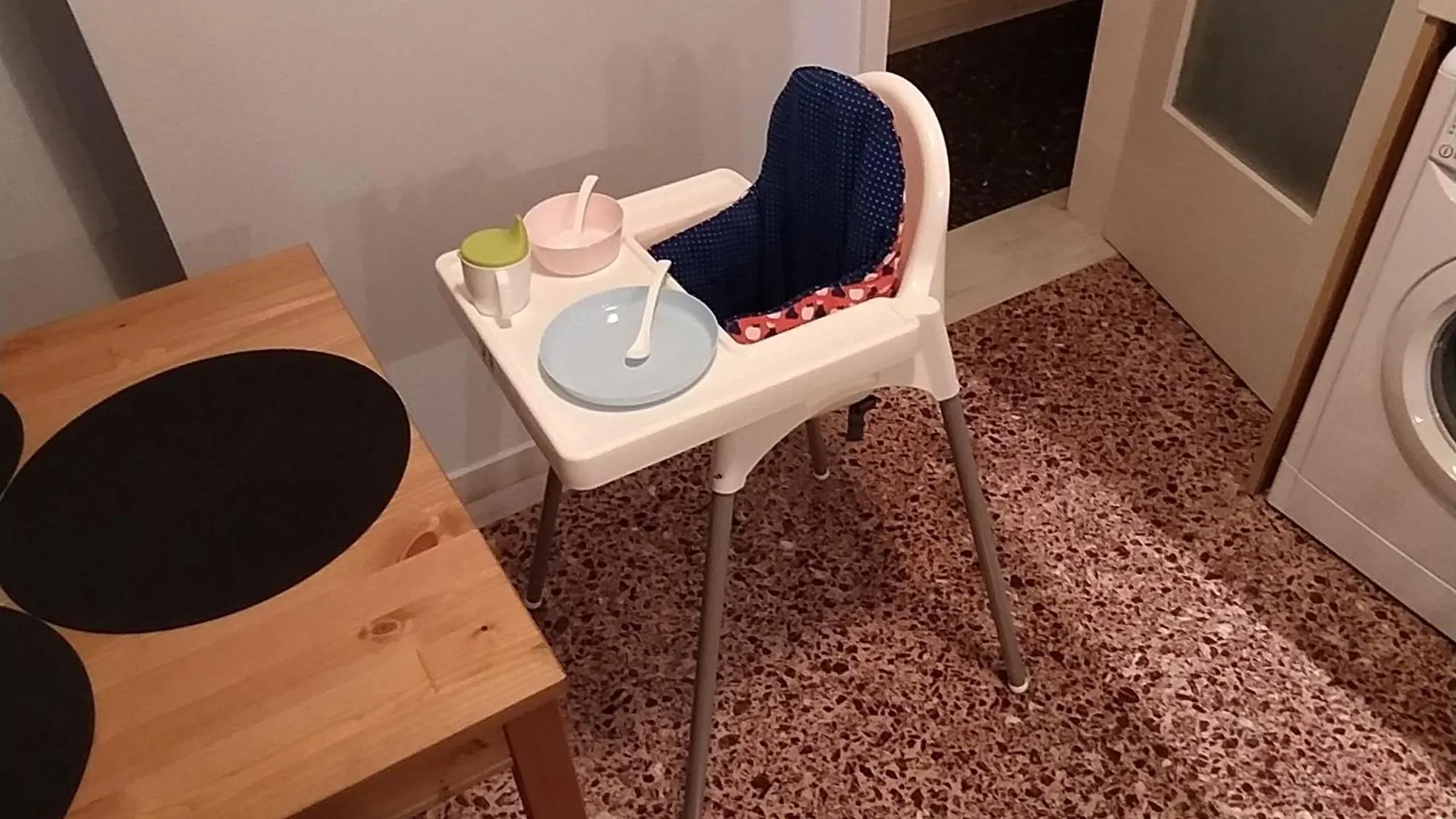 Apartment Cozy Three Bdrms Central Apt At Five Filippou Str Thessaloniki