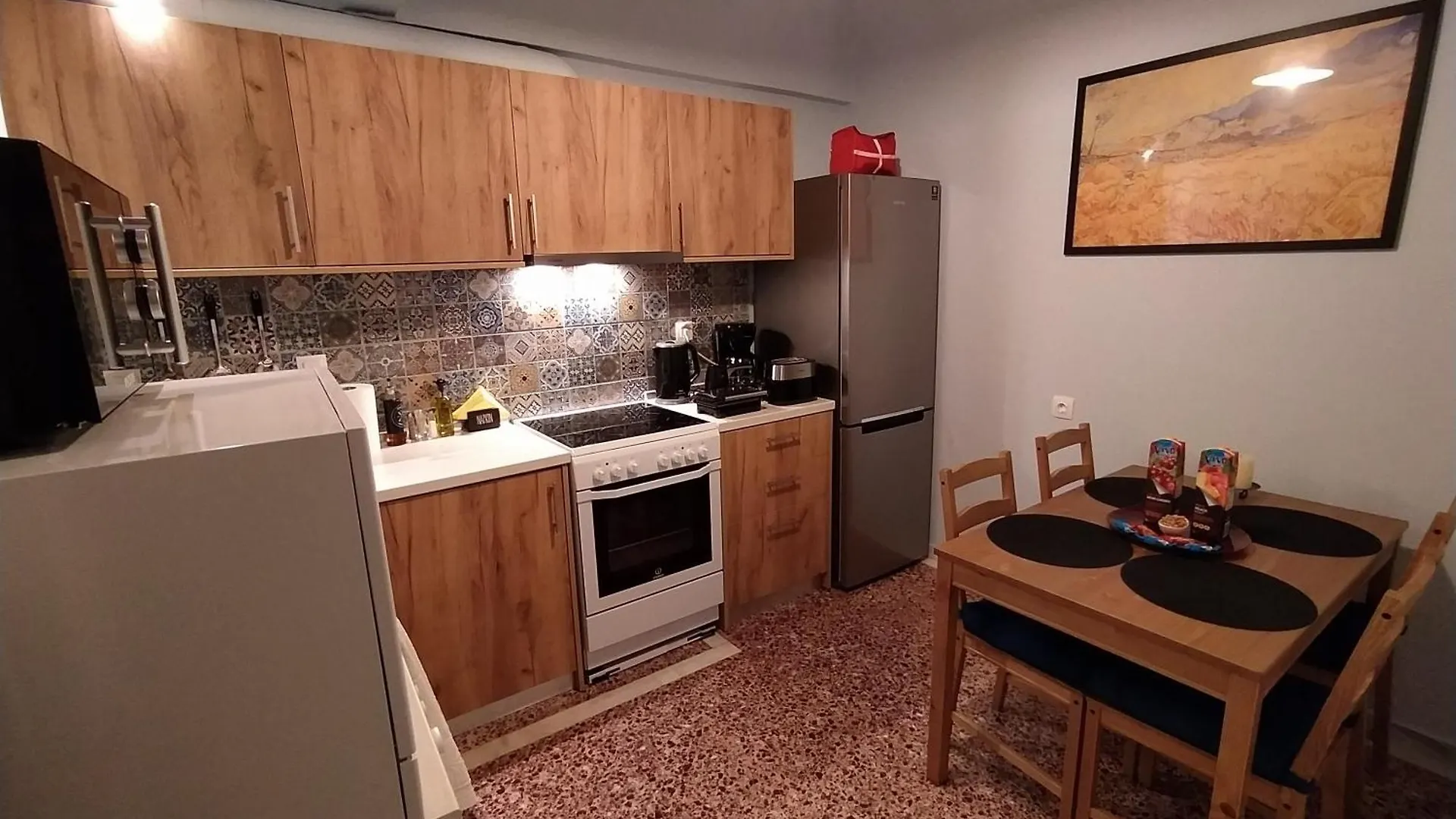 Cozy Three Bdrms Central Apt At Five Filippou Str Thessaloniki 0*,  Greece